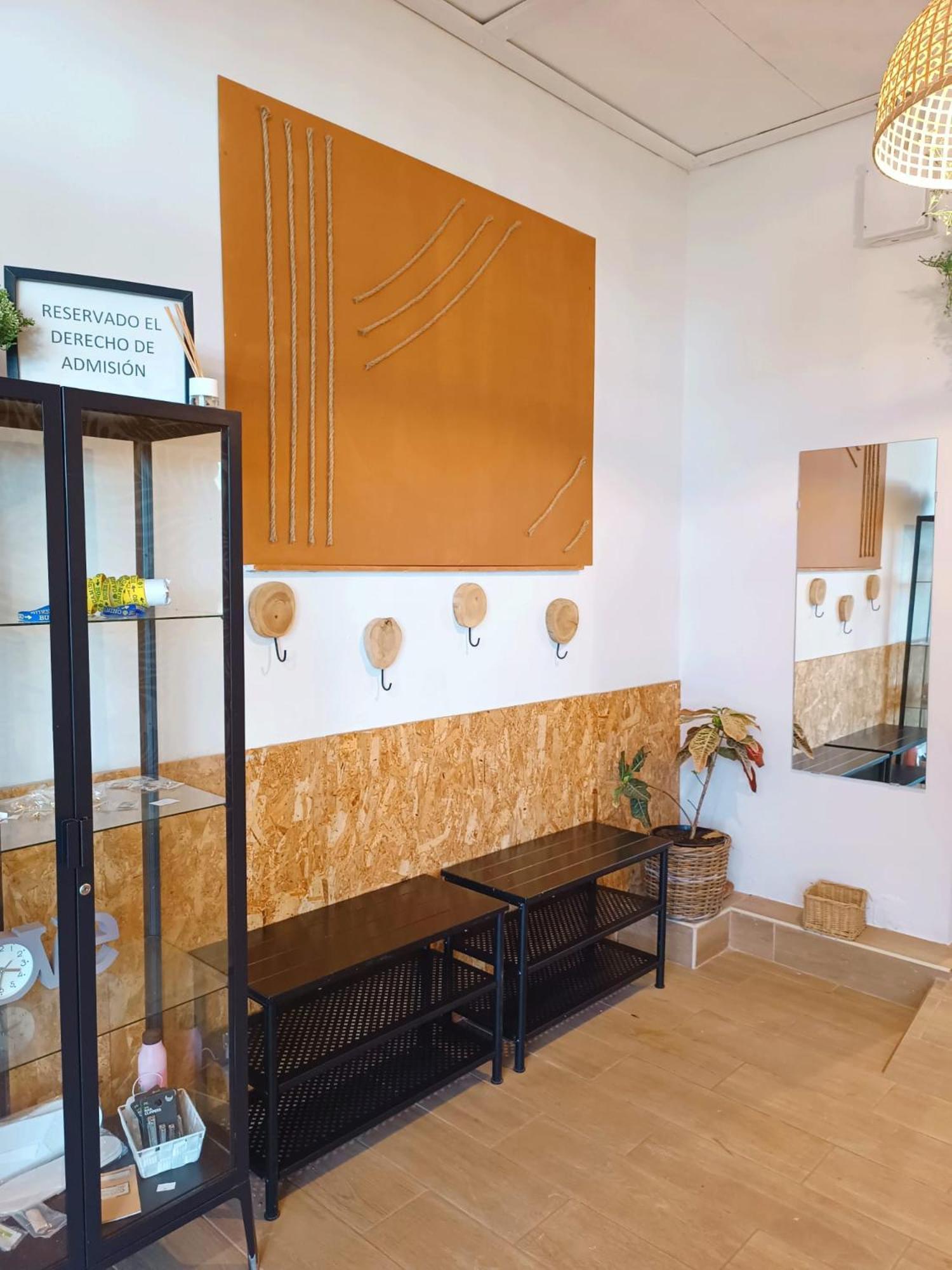 Hostel Nomada ซาน บีเซนเต เด ลา บาร์เกรา ภายนอก รูปภาพ