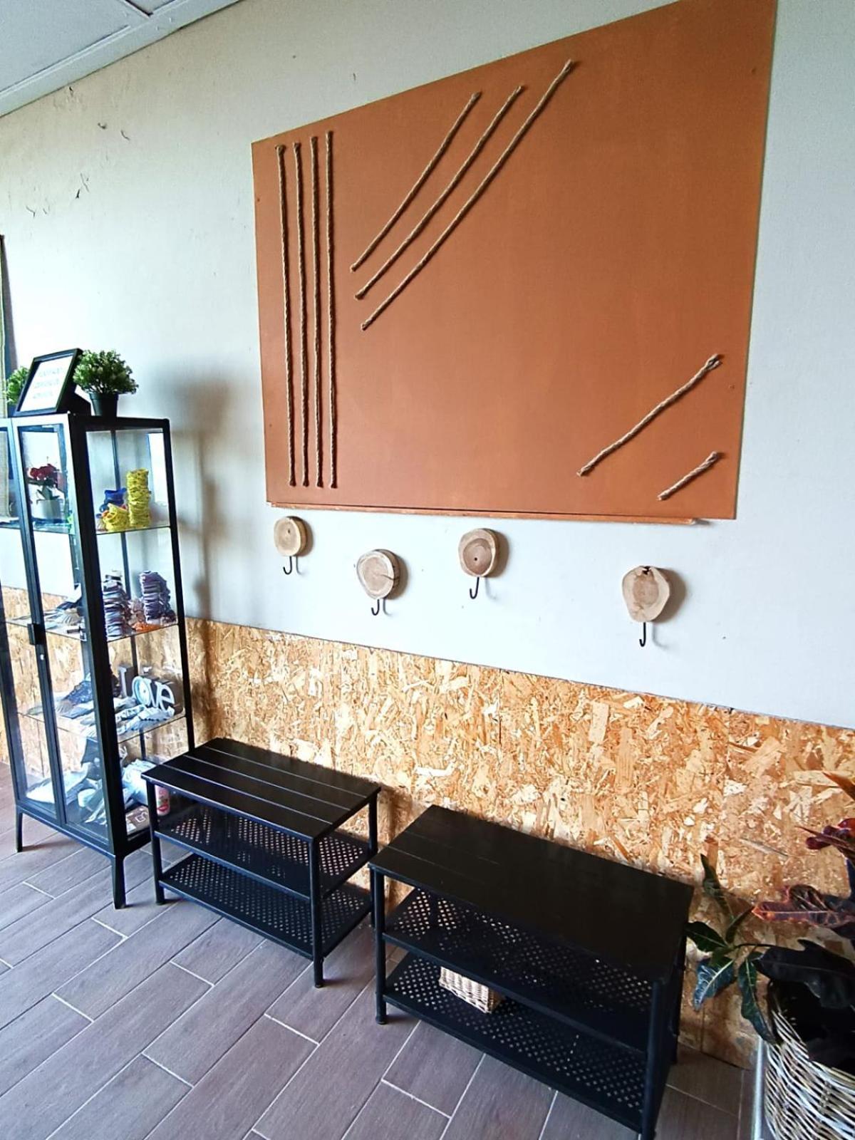 Hostel Nomada ซาน บีเซนเต เด ลา บาร์เกรา ภายนอก รูปภาพ