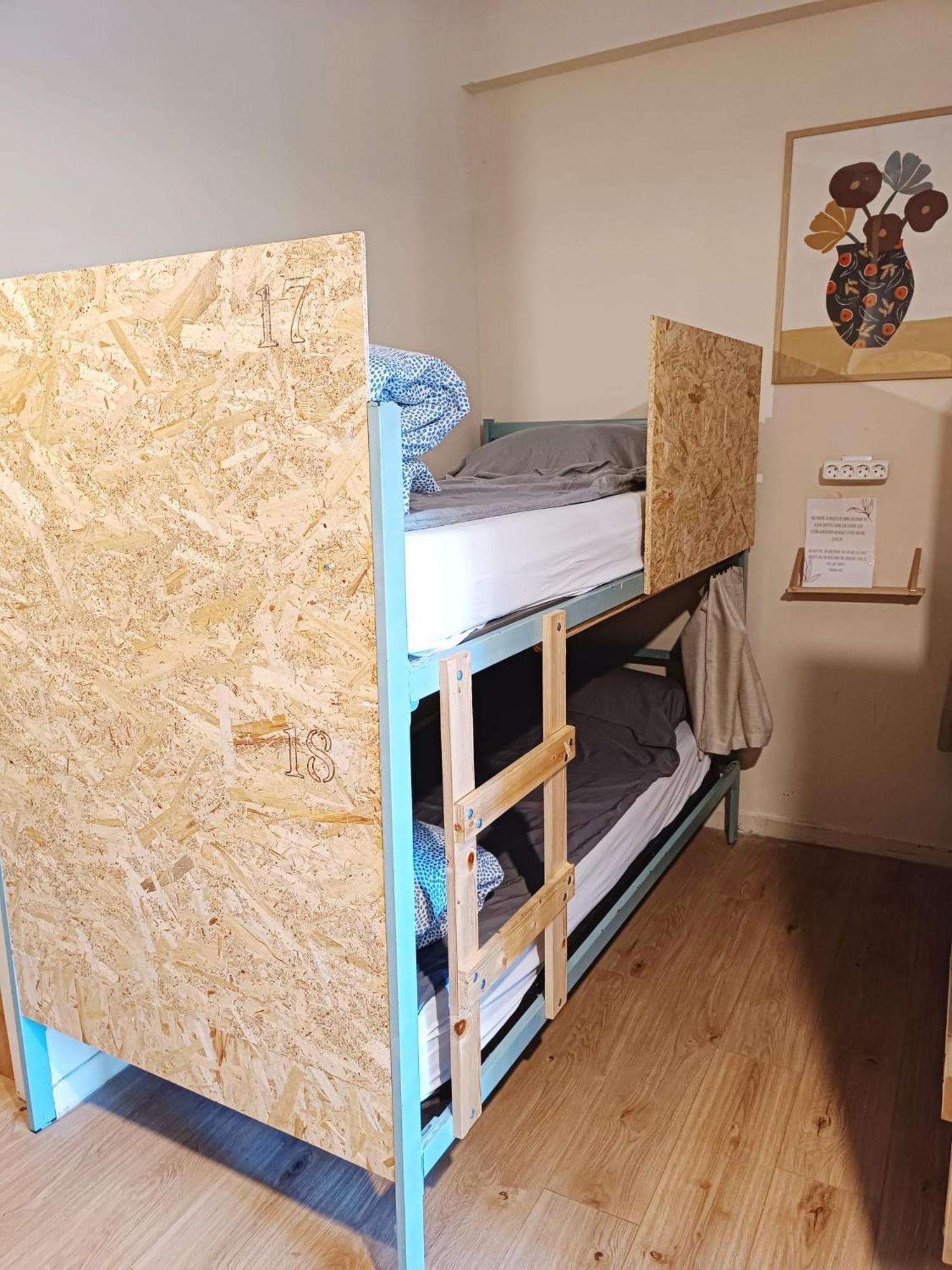 Hostel Nomada ซาน บีเซนเต เด ลา บาร์เกรา ภายนอก รูปภาพ